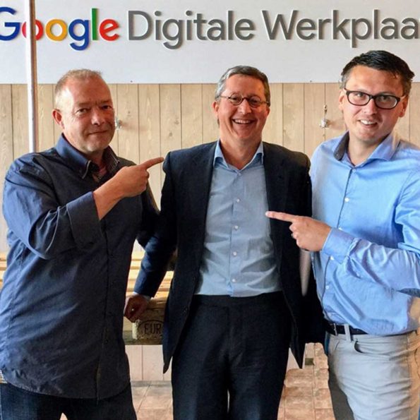 SEO experts met Google zoekmachine optimalisatie Digitale werkplaats
